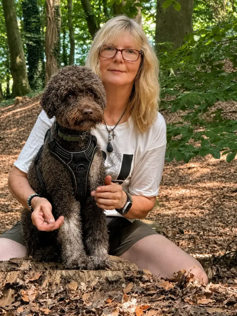 Im Wald mit Lotti